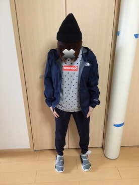 「アイテム（マウンテンパーカー、ブルー系）」を使った、そうさん（レディース・153cm）の春コーディネート