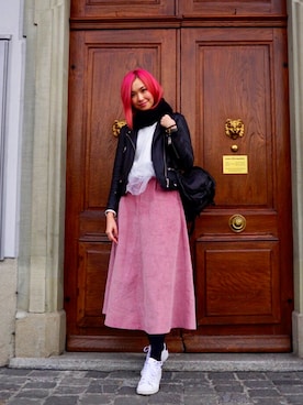 「Acne Studios（アクネストゥディオズ）のアイテム（ライダースジャケット）」を使った、Apple Wさん（レディース・168cm）の秋コーディネート