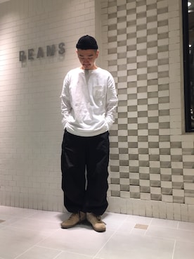 「Rebuild by Needles（リビルドバイニードルス）のアイテム（パンツ）」を使った、inata shinyaさん（メンズ・174cm）の秋コーディネート