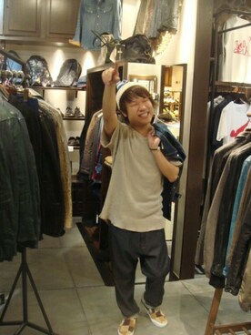 「B'2nd（ビーセカンド）のアイテム（帽子）」を使った、岡田さん（メンズ・170cm）の秋コーディネート