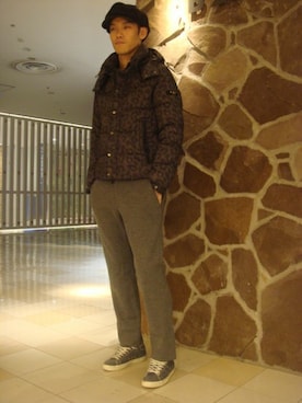 「B'2nd（ビーセカンド）のアイテム（ダウンジャケット/コート）」を使った、岡田さん（メンズ・183cm）の秋コーディネート