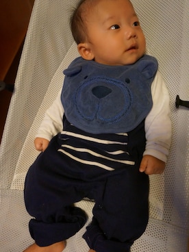 「babyGAP（babyGAP）のアイテム（サロペット/オーバーオール）」を使った、S✳︎Sさん（メンズ・60cm）の冬コーディネート