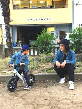 「ストライダー」｜「アイテム（ジャケット/アウター）」を使った、na Jさん（キッズ・100cm）の秋コーディネート