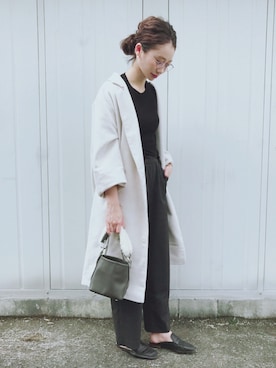 「EMODA（エモダ）のアイテム（その他アウター）」を使った、TOMOKAさん（レディース・162cm）の秋コーディネート