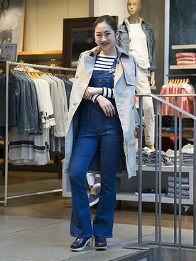 「GAP（ギャップ）のアイテム（サロペット/オーバーオール）」を使った、GapJapanさん（レディース・160cm）の春コーディネート