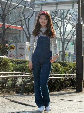 「GAP（ギャップ）のアイテム（サロペット/オーバーオール）」を使った、GapJapanさん（レディース・156cm）の春コーディネート