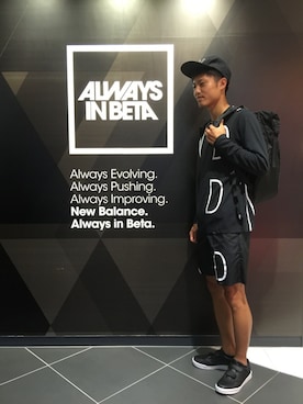 「アイテム（バッグ）」を使った、NEWBALANCEAOYAMAさん（メンズ・170cm）の秋コーディネート