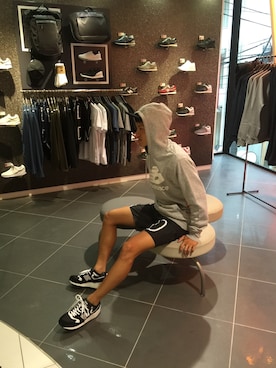 「NEW BALANCE（ニューバランス）のアイテム（帽子）」を使った、NEWBALANCEAOYAMAさん（メンズ・170cm）の秋コーディネート