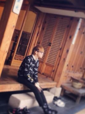 「travel」｜「アイテム（パーカー）」を使った、Dicky さん（メンズ・173cm）の夏コーディネート