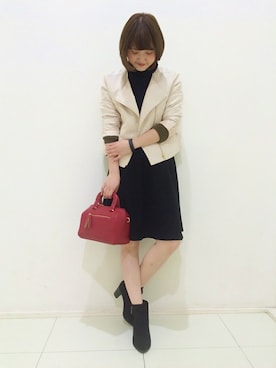 「アイテム（ボストンバッグ、レッド系）」を使った、minimum神戸マルイstaffさん（レディース・159cm）の秋コーディネート