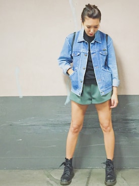 「Wrangler（ラングラー）のアイテム（ジャケット/アウター）」を使った、小竹麻美さん（レディース・163cm）の夏コーディネート