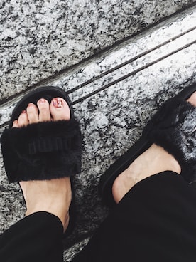 「ファーサンダル」｜小竹麻美さん（レディース・163cm）の夏コーディネート