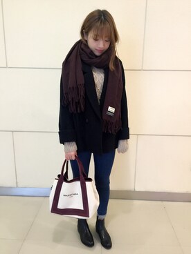 「SNIDEL（スナイデル）のアイテム（ピーコート）」を使った、梨佳さん（レディース・164cm）の秋コーディネート