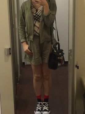 「DHOLIC（ディーホリック）のアイテム（セットアップ）」を使った、nanacoさん（レディース・159cm）の秋コーディネート