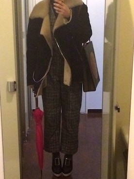 「DHOLIC（ディーホリック）のアイテム（セットアップ）」を使った、nanacoさん（レディース・159cm）の冬コーディネート