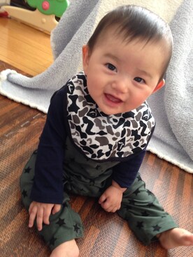 「アイテム（ママ＆ベビー、グリーン系）」を使った、yoshiKanaさん（キッズ・70cm）の冬コーディネート