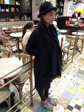 「アイテム（ドレス、グレー系）」を使った、Karen SY Panさん（レディース・160cm）の冬コーディネート