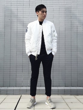 「アイテム（トレンチコート）」を使った、kkkevinngさん（メンズ・183cm）の冬コーディネート