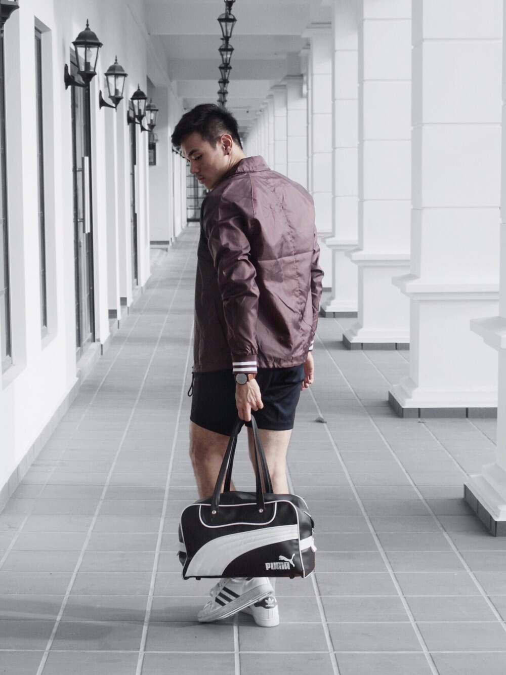 「春、ラフ、ootd、malaysia、blogger」｜「cotton onのアイテム（スタジャン、ブラウン系）」を使った、Alvin Seeさん（メンズ・184cm）の春コーディネートの1枚目の写真