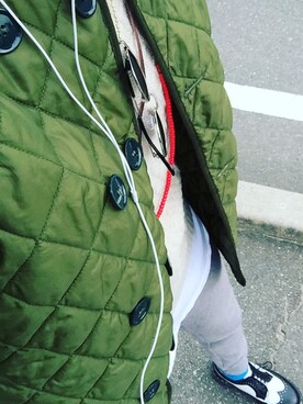 「カーキアウター」｜「アイテム（その他アウター）」を使った、Mao Kurataさん（メンズ・172cm）の冬コーディネート