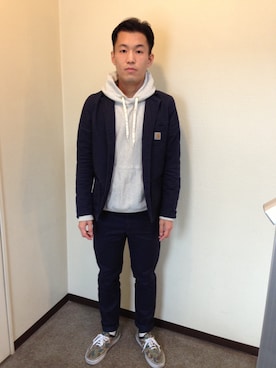 「Carhartt（カーハート）のアイテム（テーラードジャケット）」を使った、tetsuさん（メンズ・173cm）の冬コーディネート