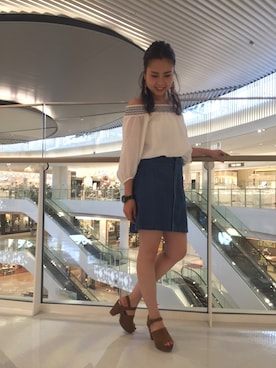 「アイテム（デニムスカート）」を使った、MASUTANI MIHOKOさん（レディース・166cm・20代）の春コーディネート