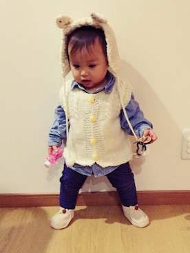 「sense of wonder（センスオブワンダー）のアイテム（キャップ）」を使った、Nozomiさん（キッズ・80cm）の冬コーディネート