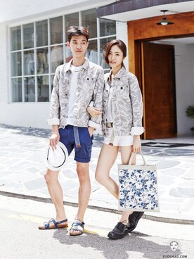 「streetsnap」｜「アイテム（その他アウター）」を使った、아이즈매거진(eyesmag.com)さん（メンズ・186cm）の夏コーディネート