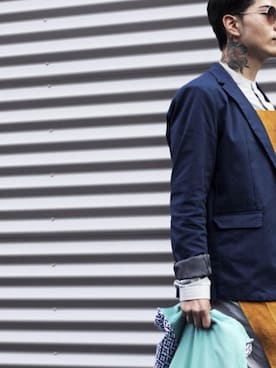 「streetsnap」｜「アイテム（つなぎ/オールインワン）」を使った、아이즈매거진(eyesmag.com)さん（メンズ・178cm）の夏コーディネート