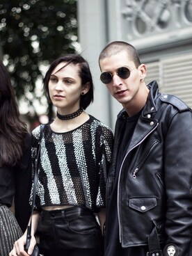 「streetsnap」｜「アイテム（ライダースジャケット）」を使った、아이즈매거진(eyesmag.com)さん（メンズ・183cm）の秋コーディネート