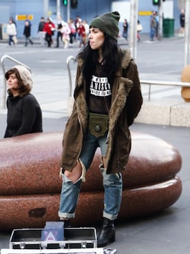 「streetsnap」｜「アイテム（モッズコート）」を使った、아이즈매거진(eyesmag.com)さん（レディース・173cm）の秋コーディネート