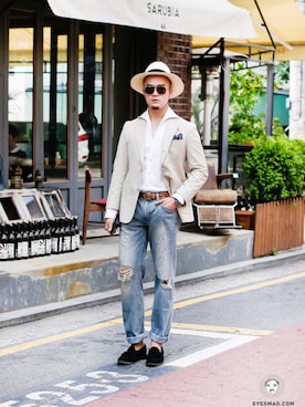 「streetfashionphotographer」｜「アイテム（帽子）」を使った、아이즈매거진(eyesmag.com)さん（メンズ・178cm）の秋コーディネート