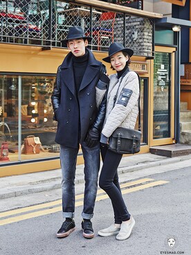 「streetsnap」｜「アイテム（その他アウター）」を使った、아이즈매거진(eyesmag.com)さん（レディース・177cm）の冬コーディネート