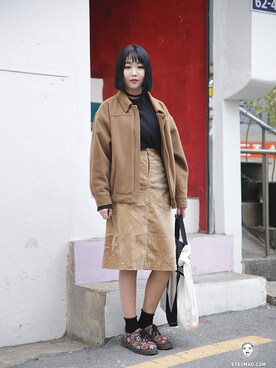 「streetsnap」｜「アイテム（その他アウター）」を使った、아이즈매거진(eyesmag.com)さん（レディース・168cm）の冬コーディネート