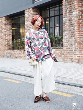 「streetsnap」｜「アイテム（その他シューズ）」を使った、아이즈매거진(eyesmag.com)さん（レディース・160cm）の春コーディネート