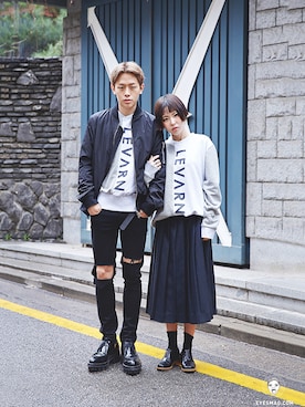 「streetsnap」｜「アイテム（スウェット）」を使った、아이즈매거진(eyesmag.com)さん（メンズ・178cm）の春コーディネート