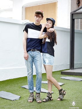 「streetfashionphotographer」｜「アイテム（サンダル）」を使った、아이즈매거진(eyesmag.com)さん（レディース・170cm）の夏コーディネート