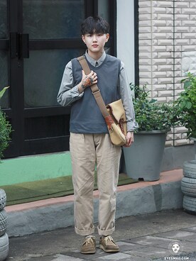 「streetsnap」｜「アイテム（その他シューズ）」を使った、아이즈매거진(eyesmag.com)さん（レディース・161cm）の夏コーディネート