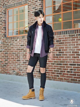 「streetsnap」｜「アイテム（ブーツ）」を使った、아이즈매거진(eyesmag.com)さん（メンズ・185cm）の秋コーディネート