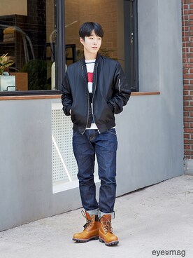 「streetsnap」｜「アイテム（ブーツ）」を使った、아이즈매거진(eyesmag.com)さん（メンズ・177cm）の秋コーディネート