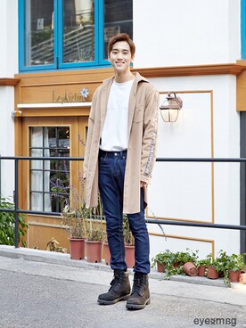 「streetsnap」｜「アイテム（ブーツ）」を使った、아이즈매거진(eyesmag.com)さん（メンズ・180cm）の秋コーディネート