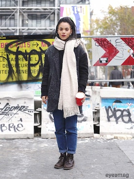 「streetsnap」｜「アイテム（ブーツ）」を使った、아이즈매거진(eyesmag.com)さん（レディース・165cm）の冬コーディネート