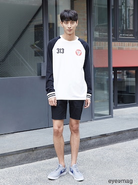 「streetfashionphotographer」｜아이즈매거진(eyesmag.com)さん（メンズ・185cm）の夏コーディネート