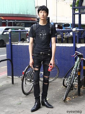 「streetsnap」｜「アイテム（ブーツ）」を使った、아이즈매거진(eyesmag.com)さん（メンズ・188cm）の夏コーディネート