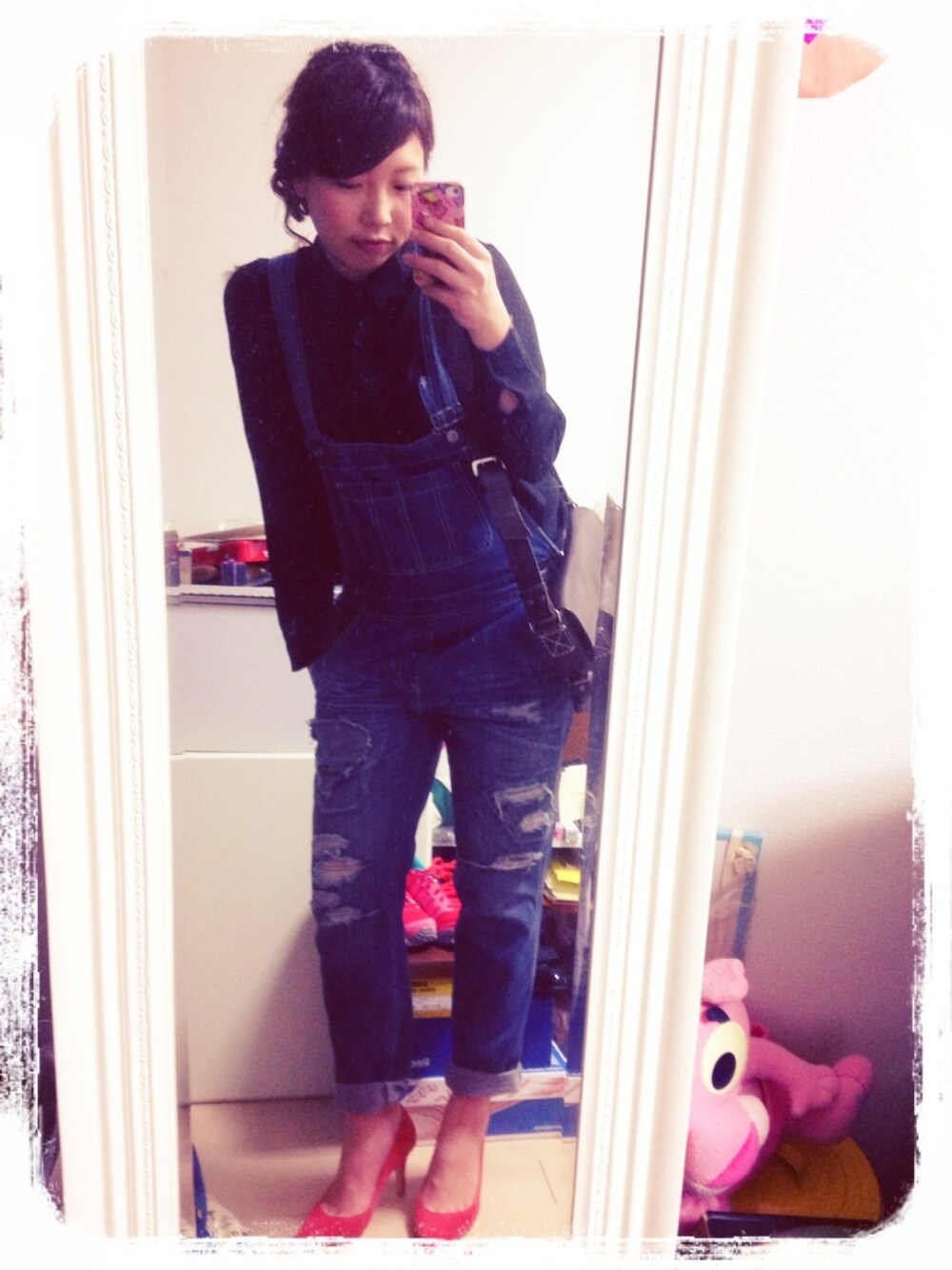 「ADAM ET ROPE'のフェイクスウェードポインテッドパンプス（パンプス、ピンク系）」を使った、nicoさん（レディース・162cm）の春コーディネートの1枚目の写真