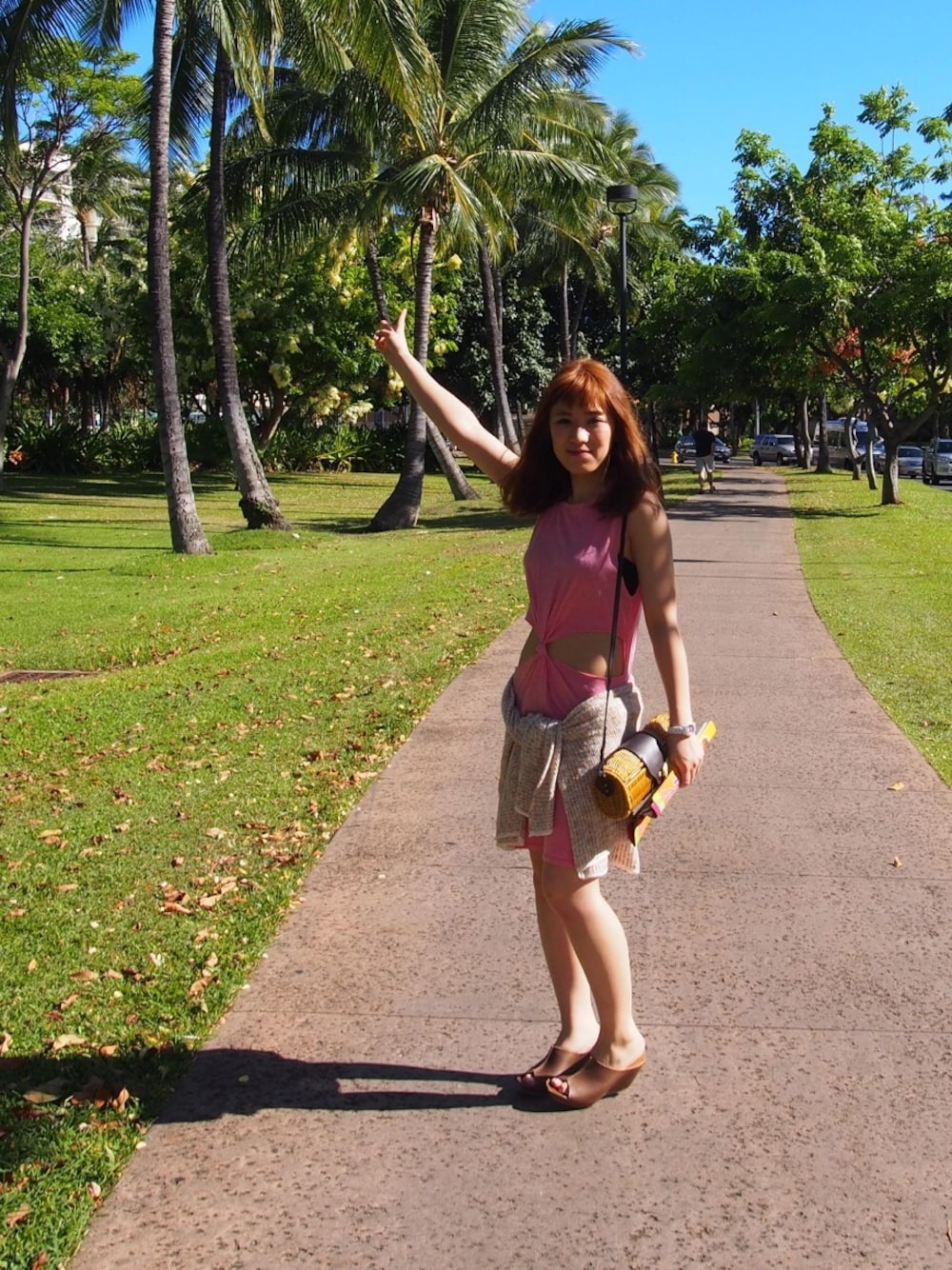 「hawaii」｜「TOPSHOPのアイテム（ワンピース、ピンク系）」を使った、chih☺︎さん（レディース・153cm）の秋コーディネートの1枚目の写真