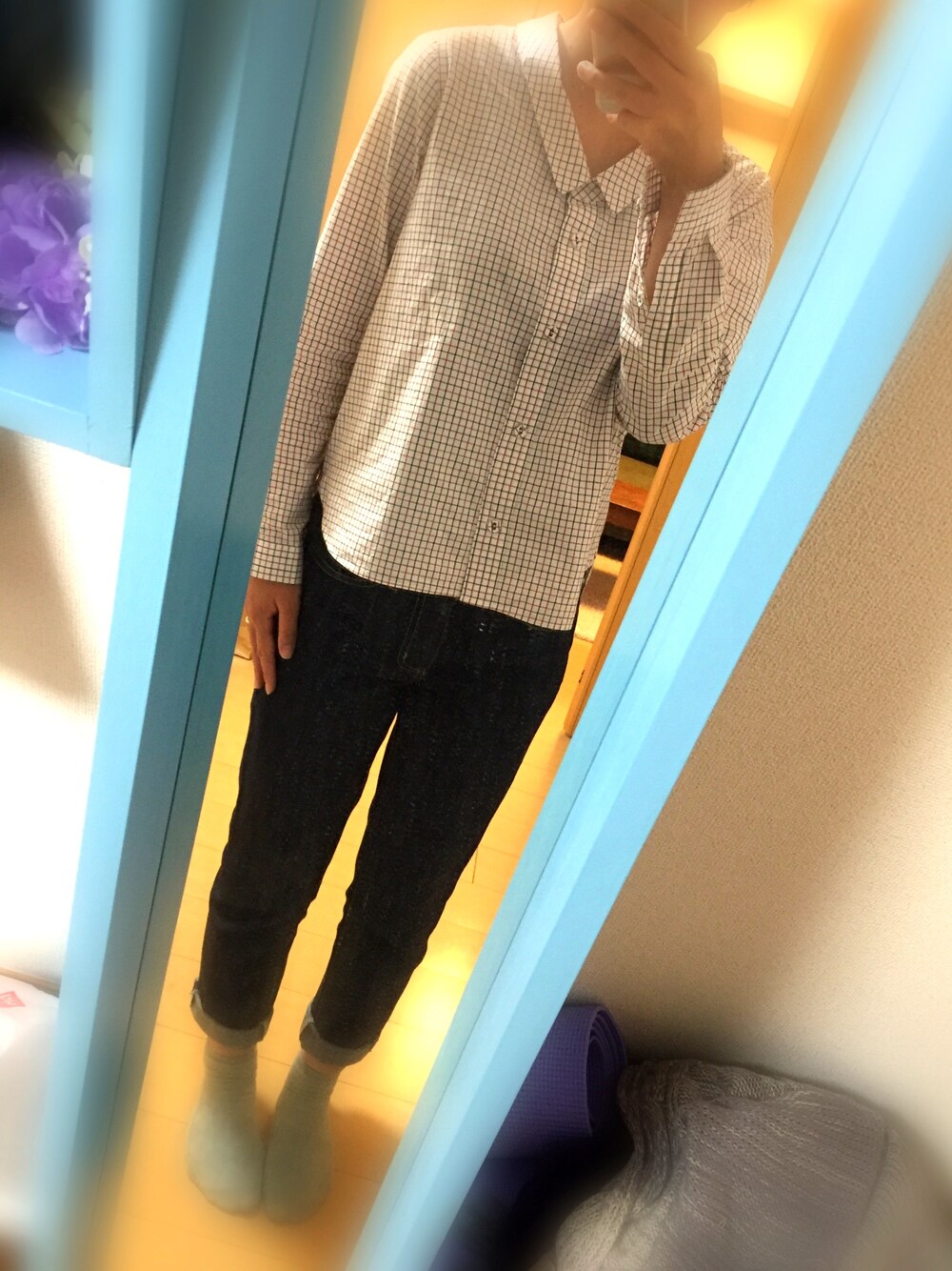 「ドライブ、シンプル」｜「Nimes de bleuのアイテム（デニムパンツ、ブルー系）」を使った、tomoさん（レディース・156cm）の夏コーディネートの1枚目の写真