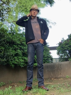 「ZARA MANのアイテム（デニムパンツ、ブルー系）」を使った、ひろしさん（メンズ・183cm）の春コーディネート