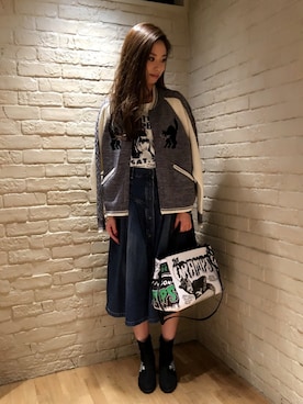 「デニムブーツ」｜「アイテム（シューズ）」を使った、anna yamaguchiさん（レディース・162cm）の秋コーディネート