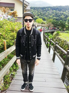 「g shock」｜「アイテム（その他アウター）」を使った、Terry Liuさん（メンズ・176cm）の春コーディネート